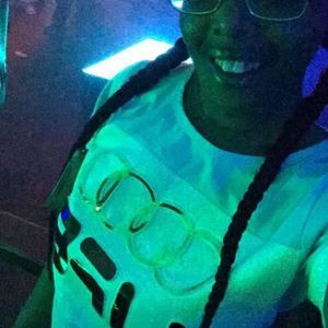 Meet your Posher, Kash